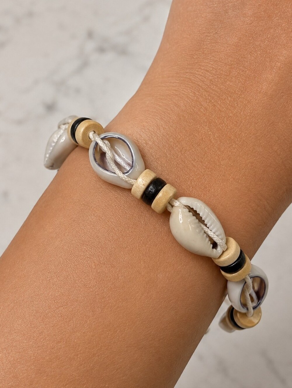 Rustic Boho Cowrie Shell & Wood Beaded Bracelet Casual Tropical Fashion Jewelry